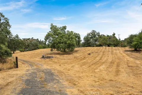 3390 Dry Creek