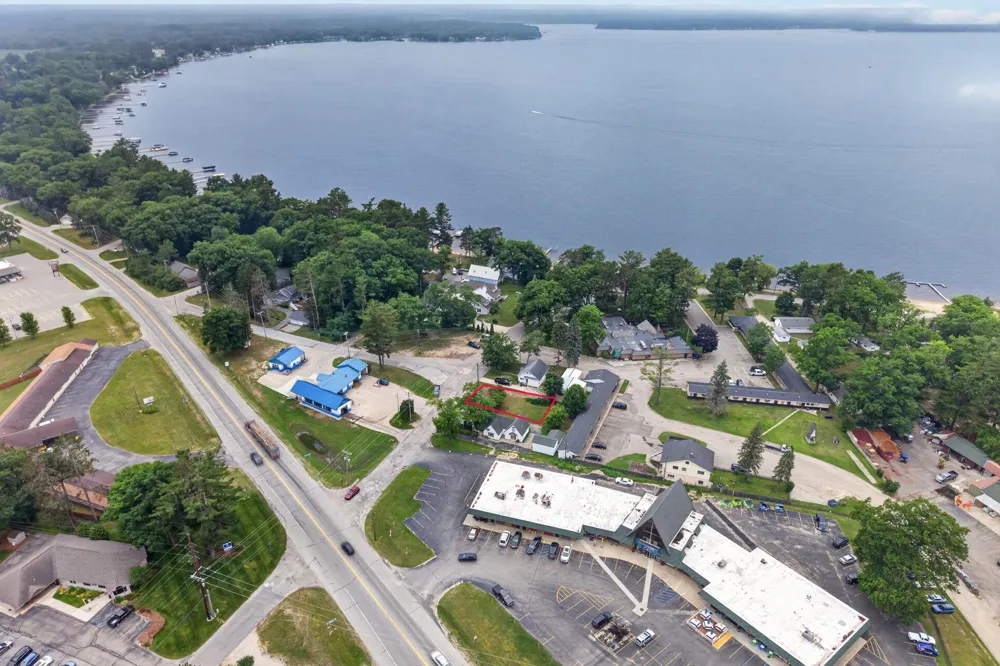 2816 Sunnyside Drive Cadillac City, MI 49601