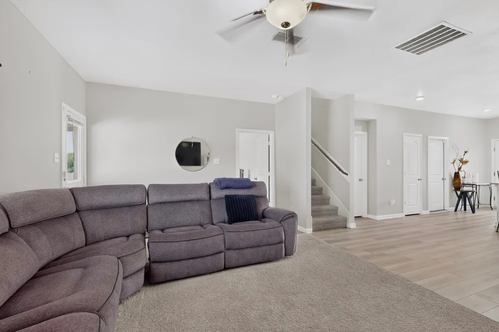 218 Banjo Trail Newark, TX 76071