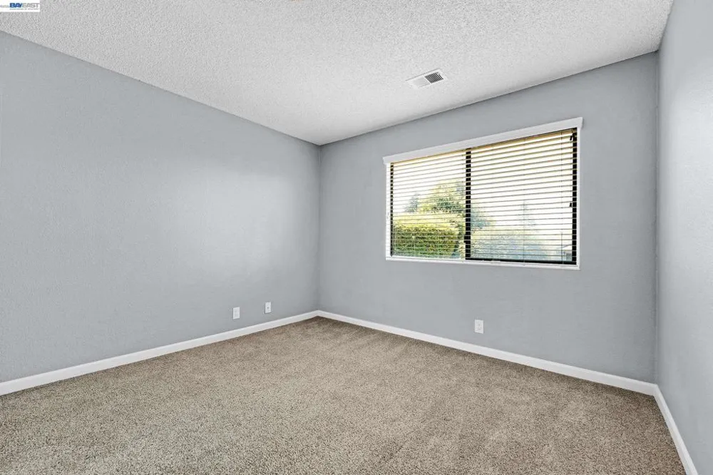 2279 Clearview Cir Benicia, CA 94510