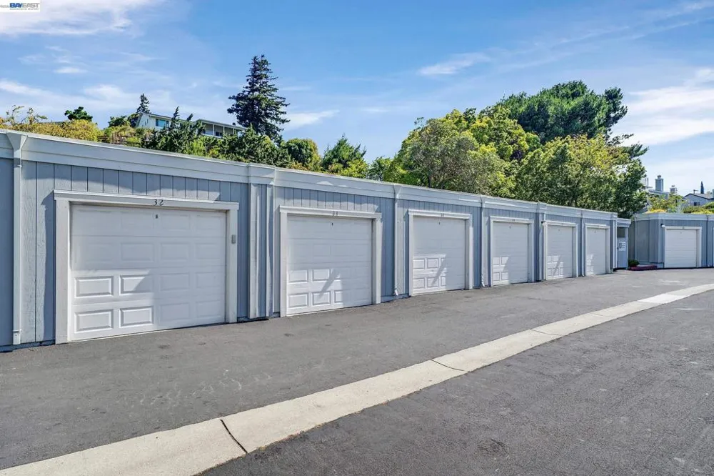 2279 Clearview Cir Benicia, CA 94510