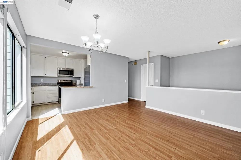 2279 Clearview Cir Benicia, CA 94510