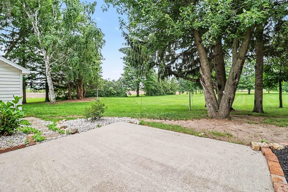 6301 S Stiles Road Pentwater, MI 49449