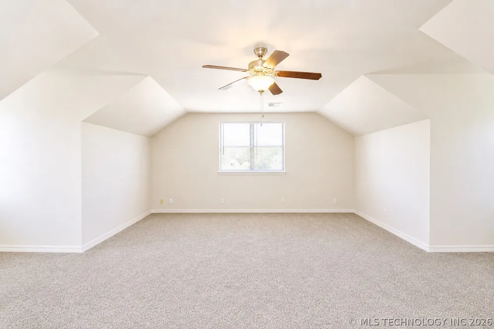 322 E Young Street Morris, OK 74445