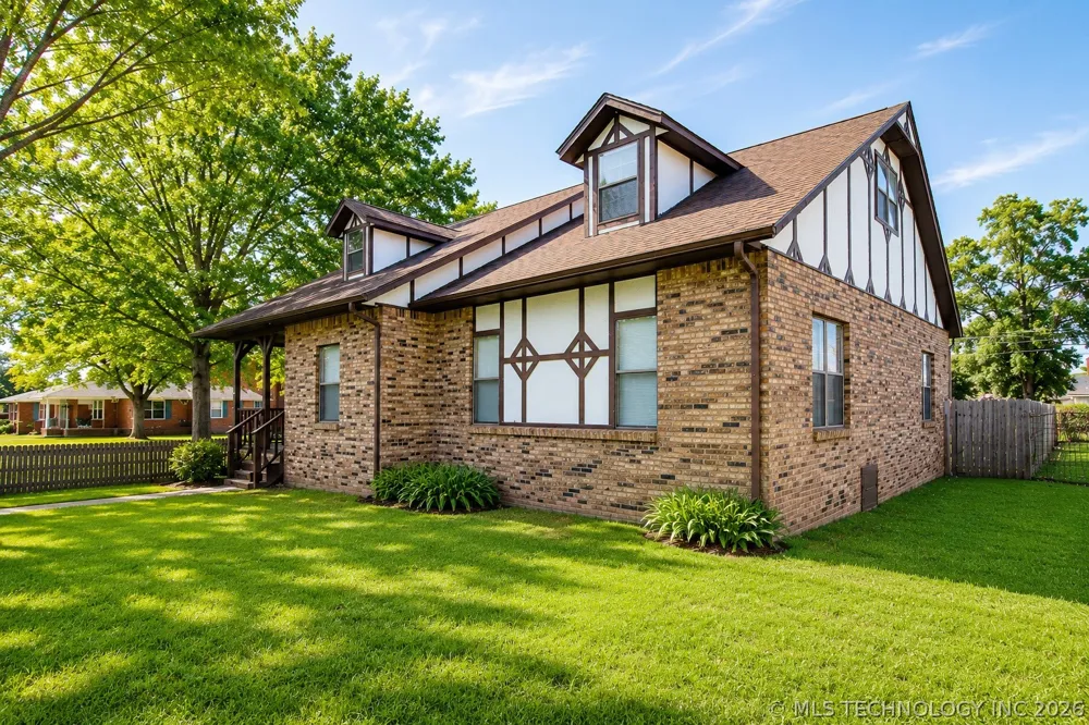 322 E Young Street Morris, OK 74445