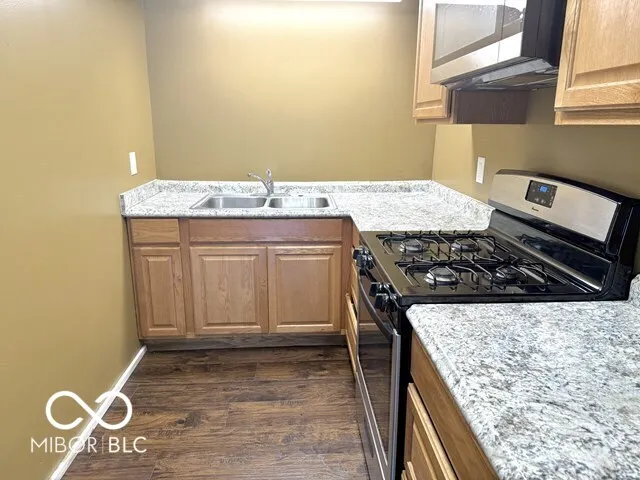 1505 E Wabash Avenue Crawfordsville, IN 47933
