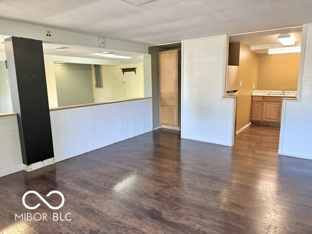 1505 E Wabash Avenue Crawfordsville, IN 47933