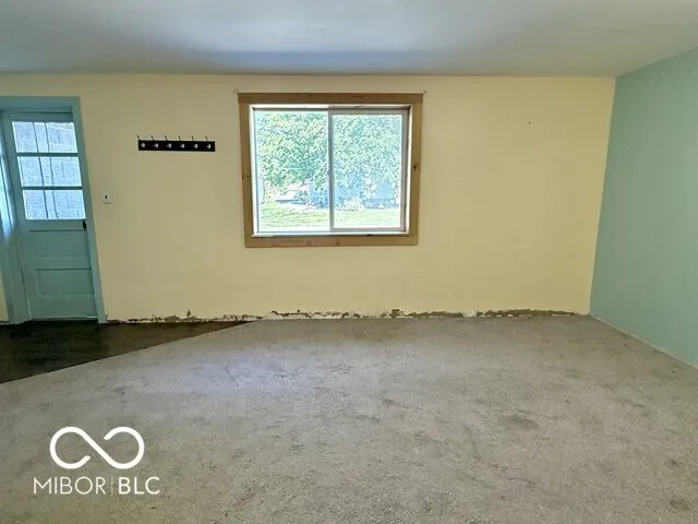 1505 E Wabash Avenue Crawfordsville, IN 47933
