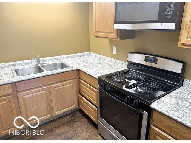 1505 E Wabash Avenue Crawfordsville, IN 47933