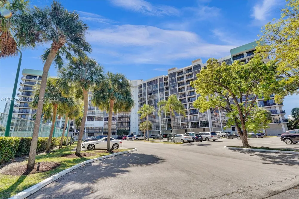 400 Leslie Dr #PH# 1110 Hallandale Beach, FL 33009