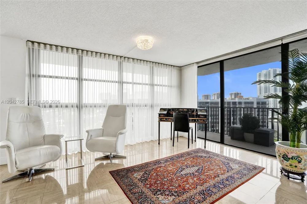 400 Leslie Dr #PH# 1110 Hallandale Beach, FL 33009