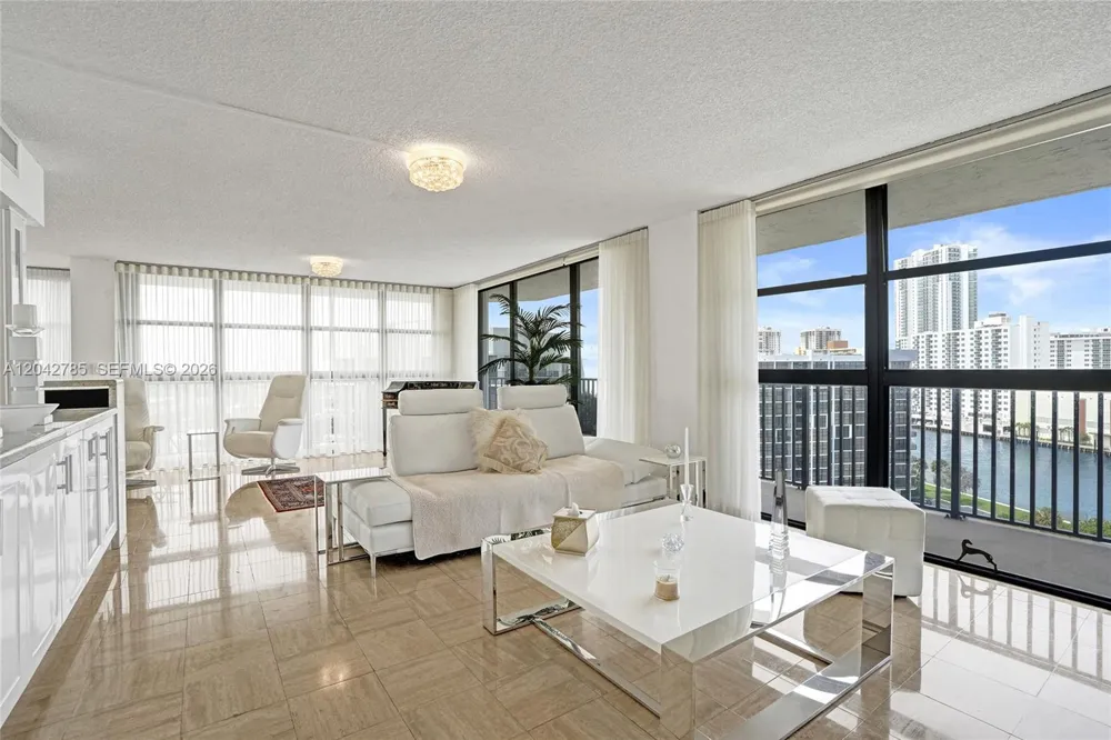 400 Leslie Dr #PH# 1110 Hallandale Beach, FL 33009