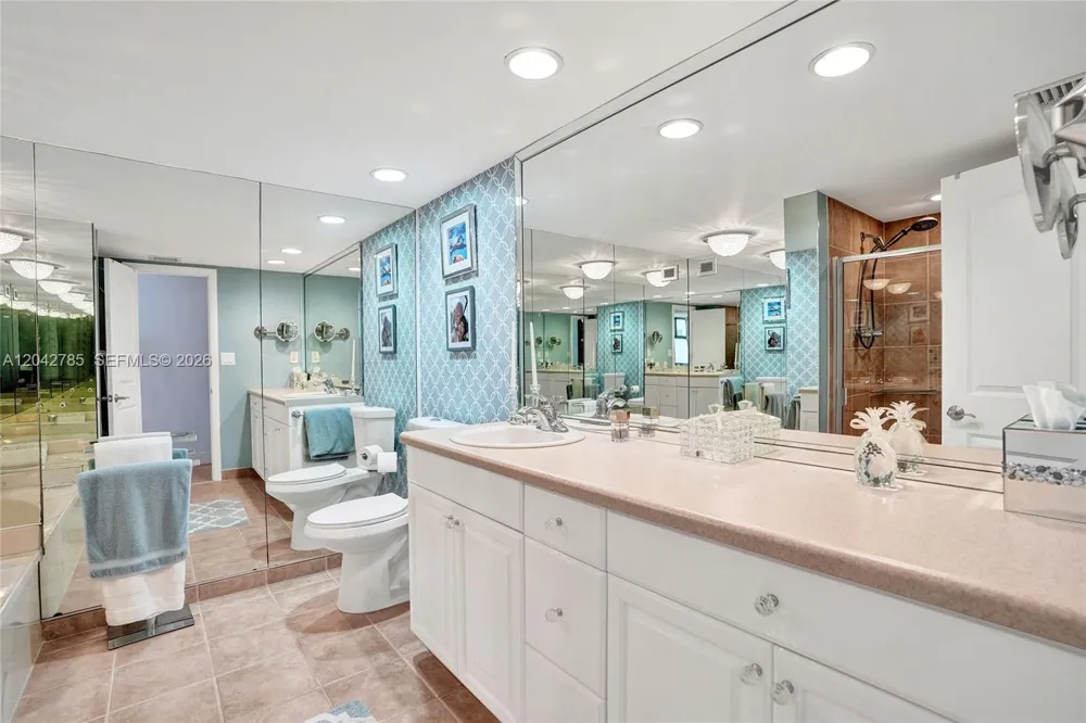 400 Leslie Dr #PH# 1110 Hallandale Beach, FL 33009