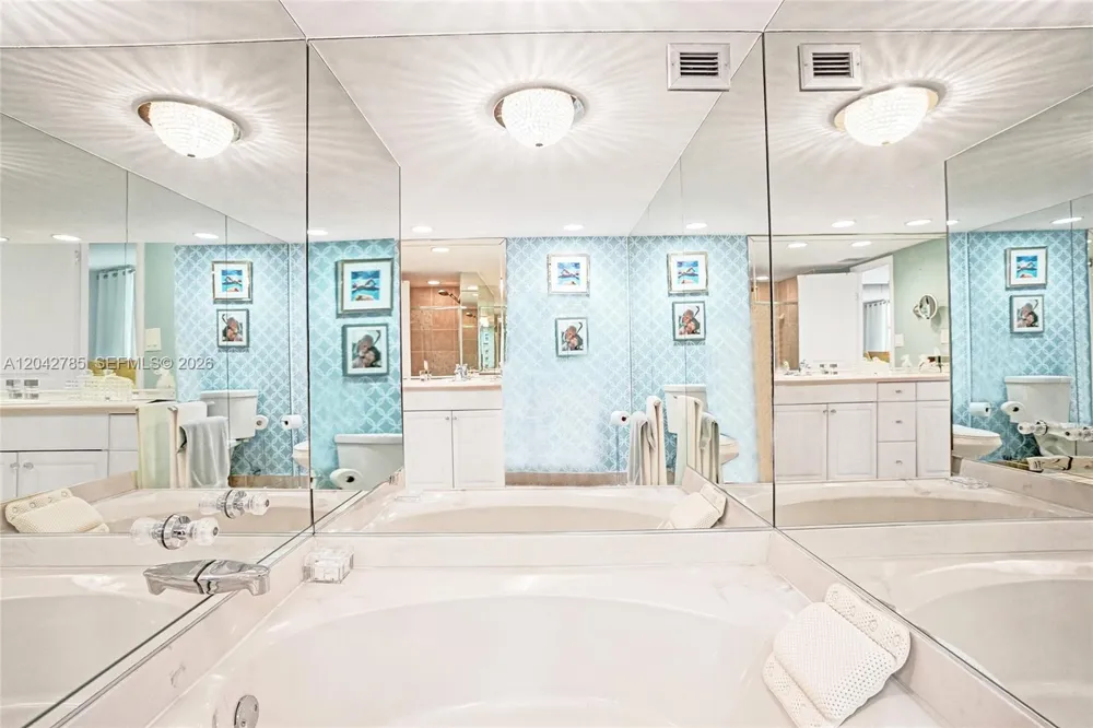 400 Leslie Dr #PH# 1110 Hallandale Beach, FL 33009