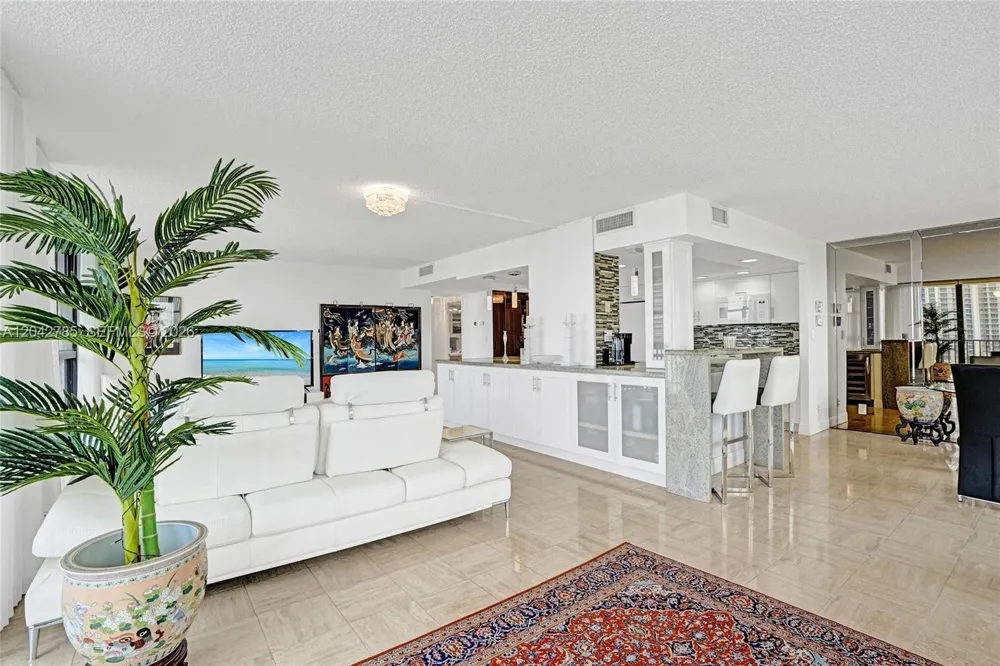 400 Leslie Dr #PH# 1110 Hallandale Beach, FL 33009