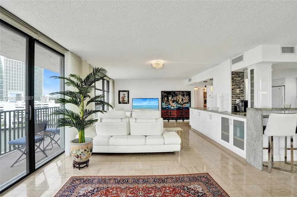 400 Leslie Dr #PH# 1110 Hallandale Beach, FL 33009