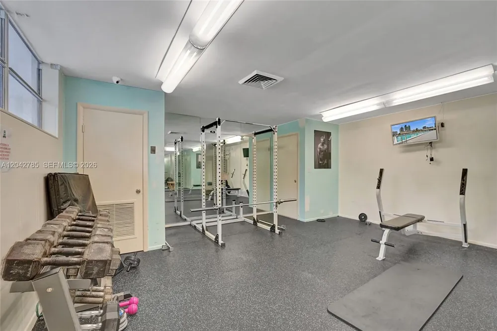 400 Leslie Dr #PH# 1110 Hallandale Beach, FL 33009