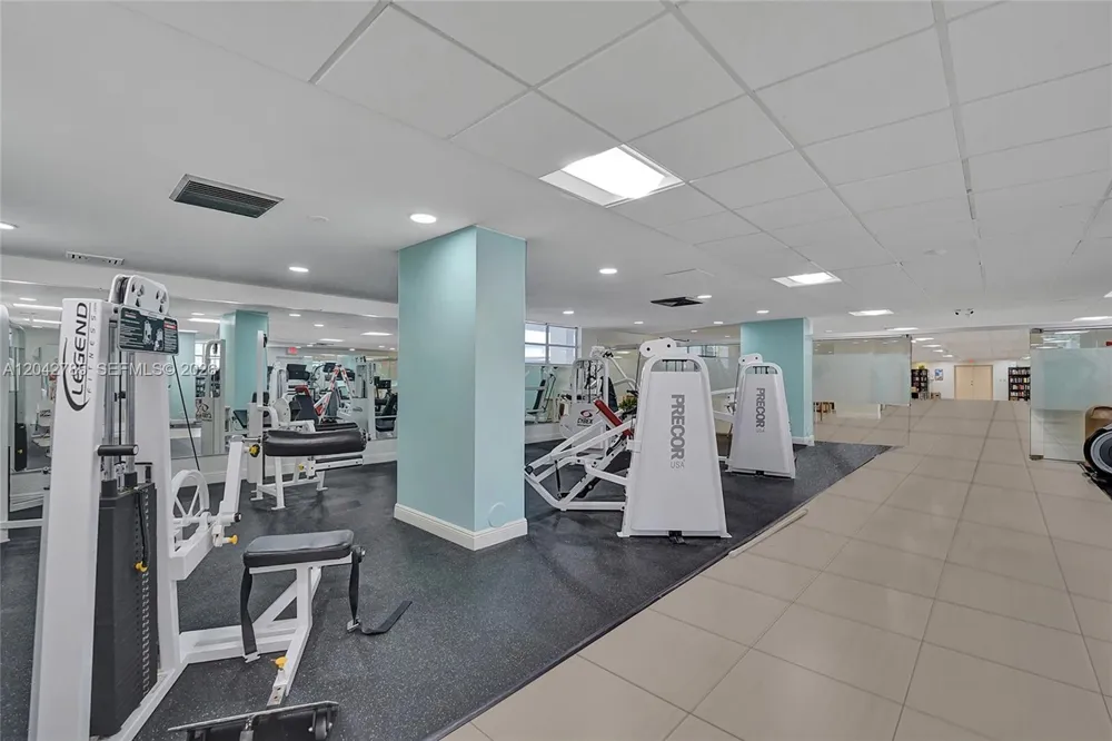 400 Leslie Dr #PH# 1110 Hallandale Beach, FL 33009