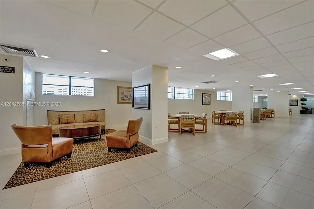 400 Leslie Dr #PH# 1110 Hallandale Beach, FL 33009