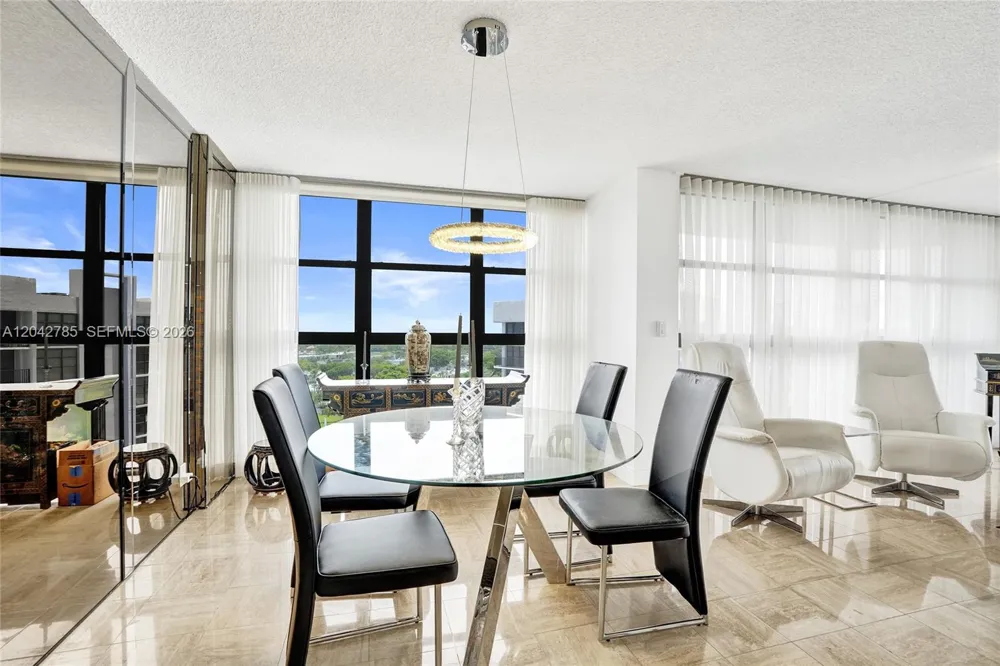 400 Leslie Dr #PH# 1110 Hallandale Beach, FL 33009