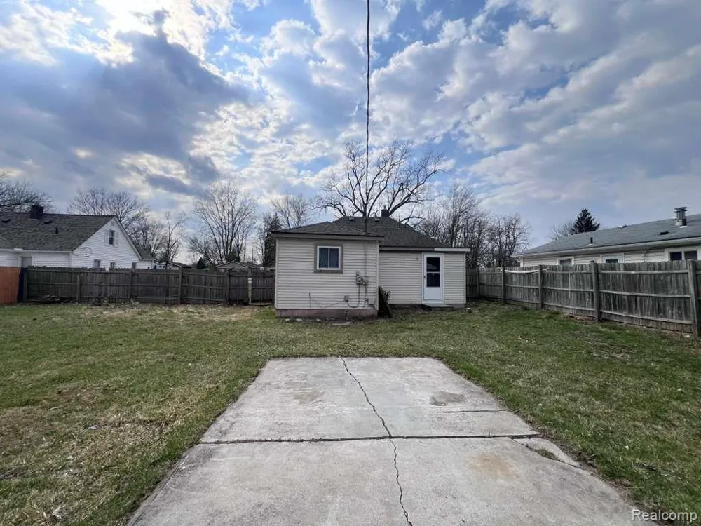 15163 Beech Daly Road Taylor City, MI 48180