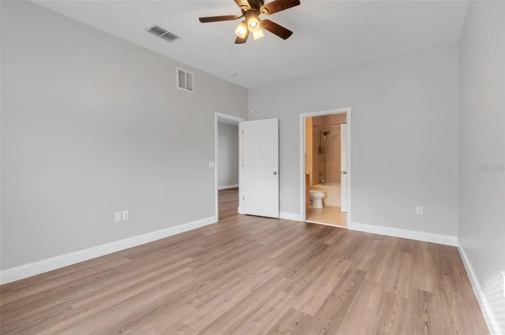 513 JUNIPER SPRINGS DRIVE Groveland, FL 34736