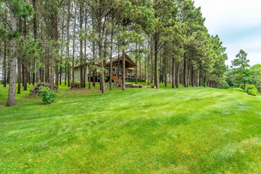 35054 Sterling Silver Drive Battle Lake, MN 56515