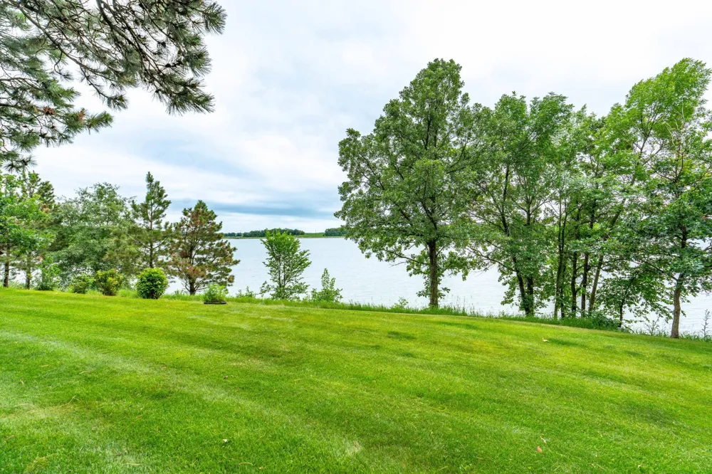 35054 Sterling Silver Drive Battle Lake, MN 56515