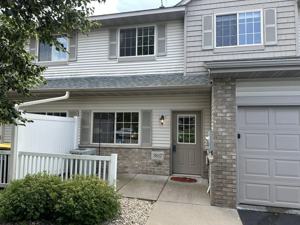 7817 W 145th Street Savage, MN 55378