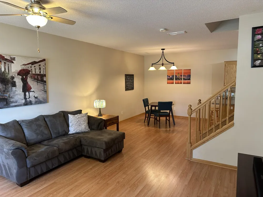 7817 W 145th Street Savage, MN 55378