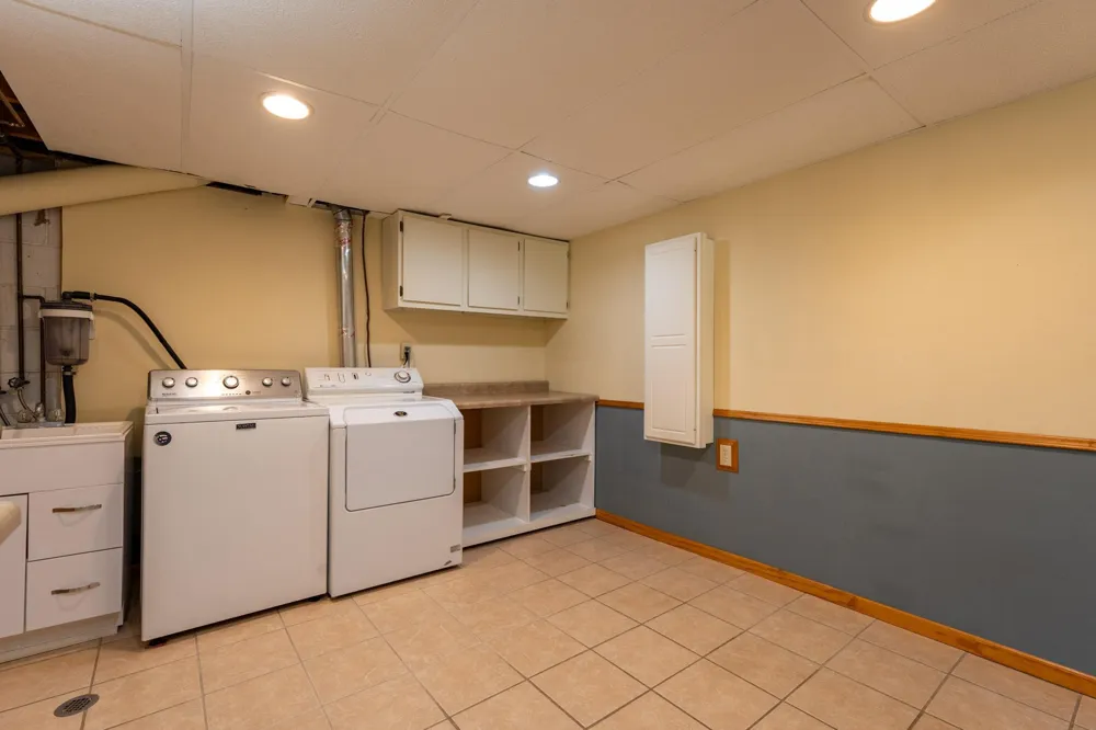 15771 Sherwood Trail Zumbrota, MN 55992