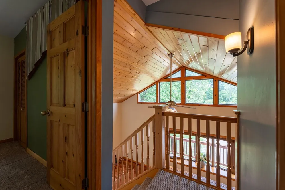 15771 Sherwood Trail Zumbrota, MN 55992