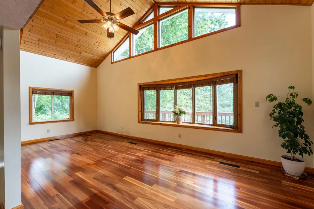 15771 Sherwood Trail Zumbrota, MN 55992