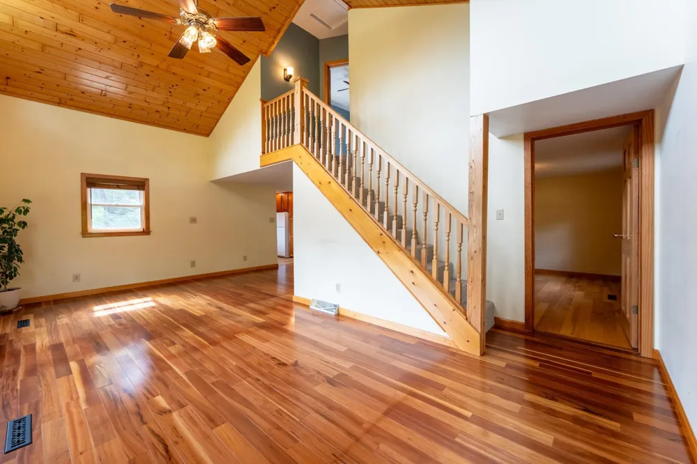 15771 Sherwood Trail Zumbrota, MN 55992