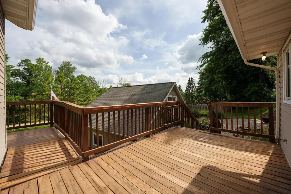 15771 Sherwood Trail Zumbrota, MN 55992