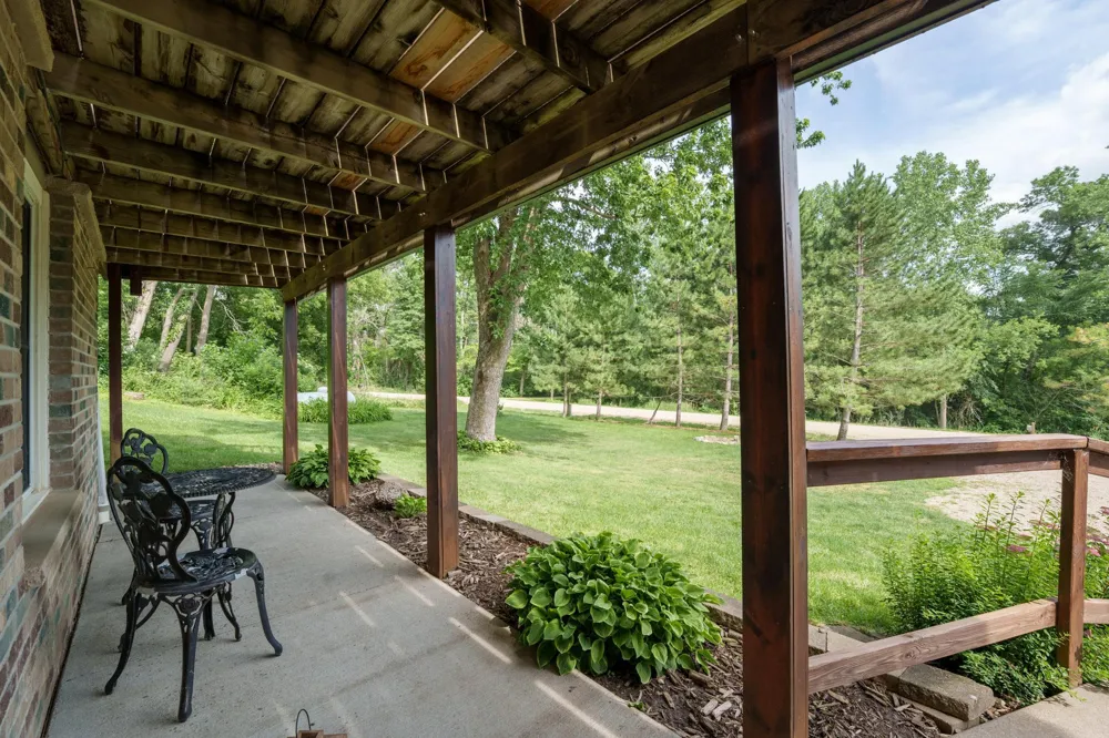 15771 Sherwood Trail Zumbrota, MN 55992