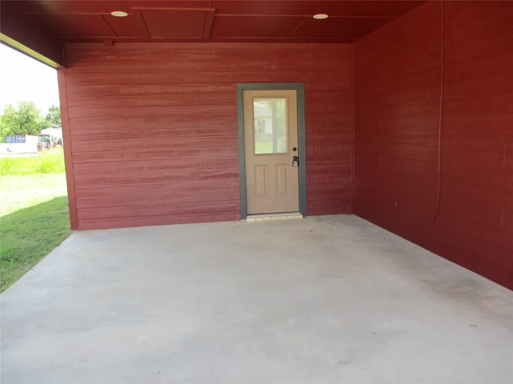 148 Mill Street Emory, TX 75440
