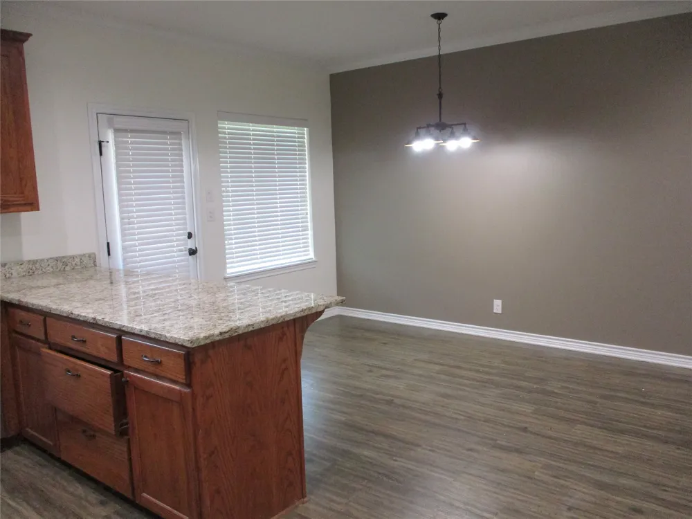 148 Mill Street Emory, TX 75440