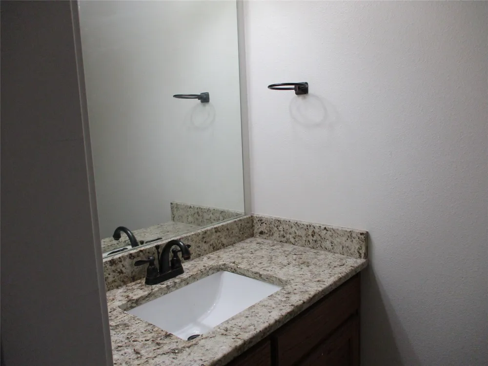 148 Mill Street Emory, TX 75440