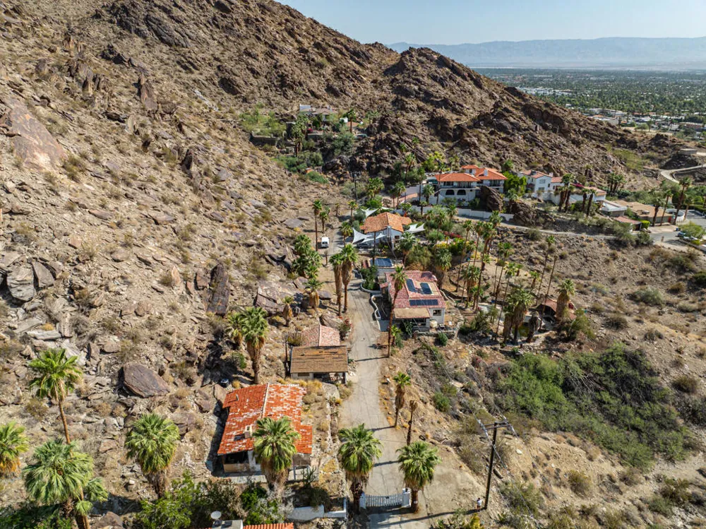 1716 Ridge Road Palm Springs, CA 92264