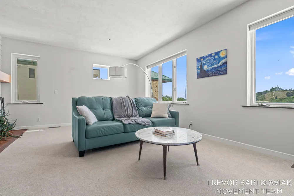 110 Harbor Drive #310 Grand Haven, MI 49417