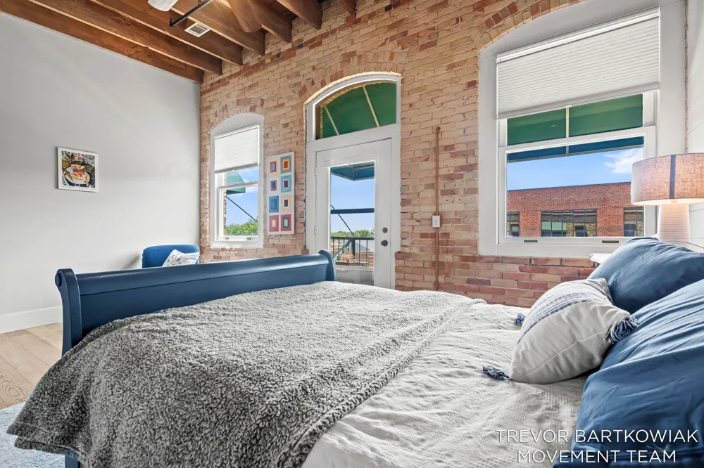 110 Harbor Drive #310 Grand Haven, MI 49417