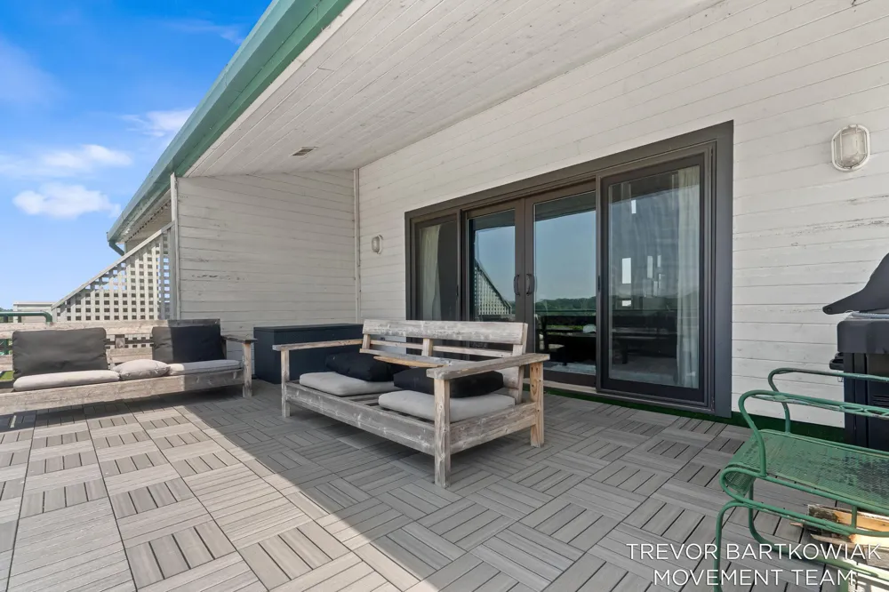 110 Harbor Drive #310 Grand Haven, MI 49417