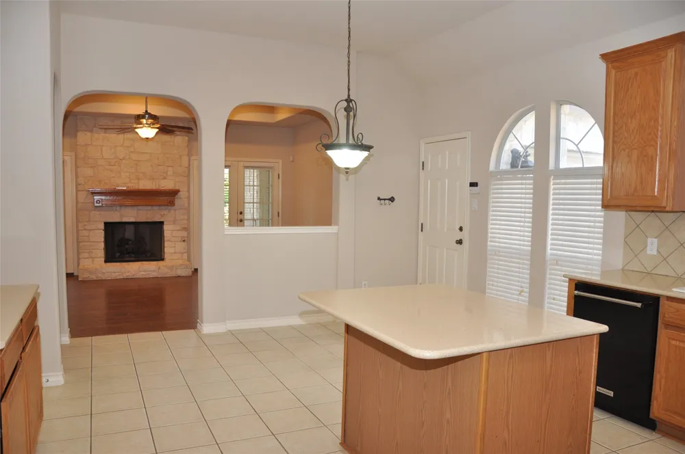 16616 Dalmahoy Drive Austin, TX 78717