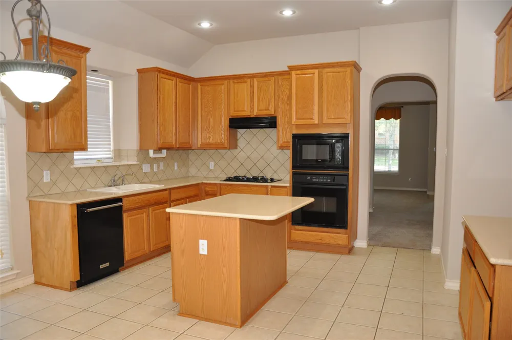 16616 Dalmahoy Drive Austin, TX 78717