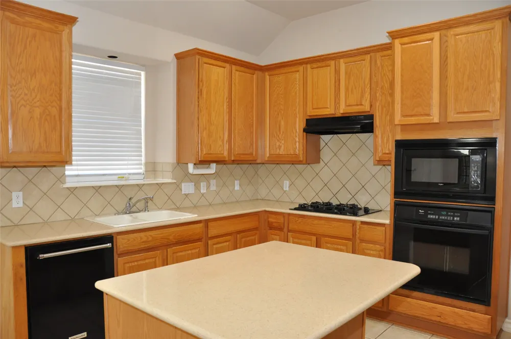 16616 Dalmahoy Drive Austin, TX 78717
