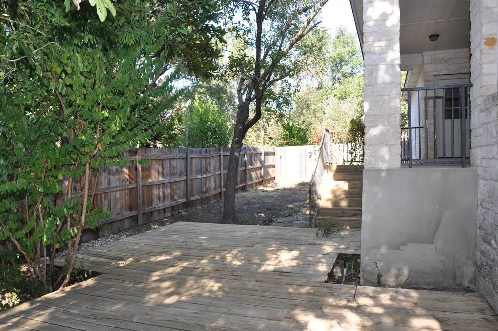 16616 Dalmahoy Drive Austin, TX 78717