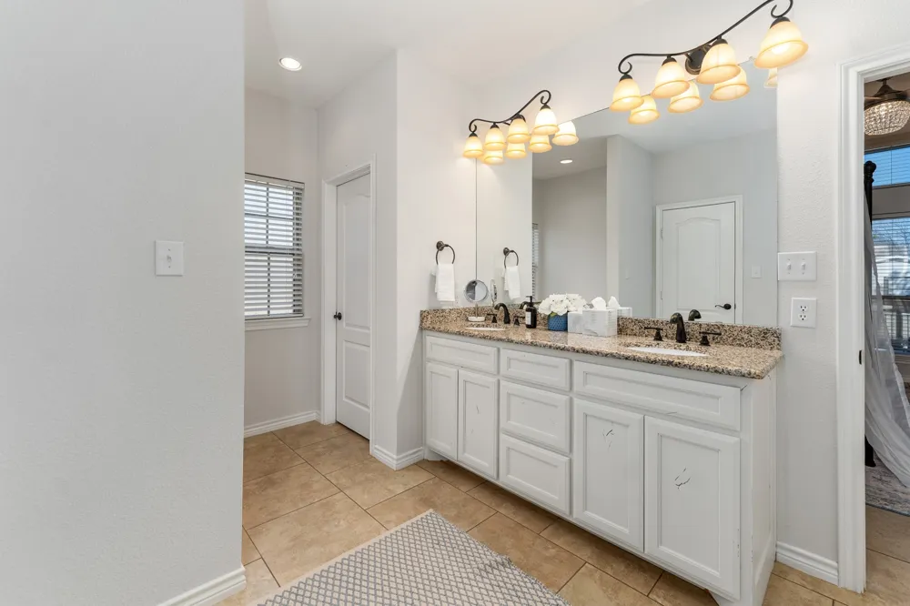 156 Palisade Drive Mabank, TX 75156