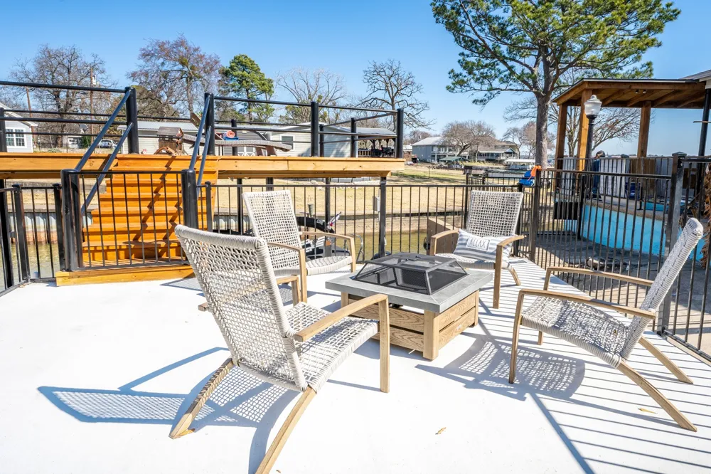 156 Palisade Drive Mabank, TX 75156