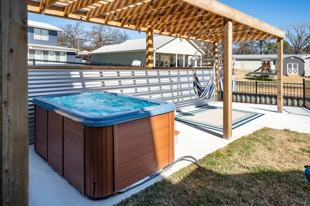 156 Palisade Drive Mabank, TX 75156